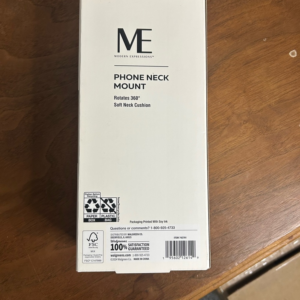 ✨HP✨NIB ME Phone Neck Mount - Picture 2 of 3
